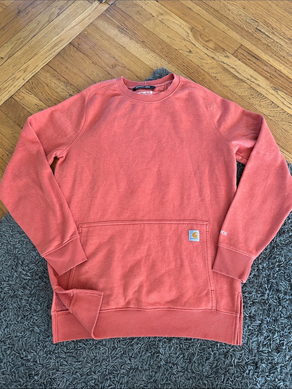 Carhartt Force Relaxed Fit Women’s Orange Crewneck Pocket Sweatshirt Medium